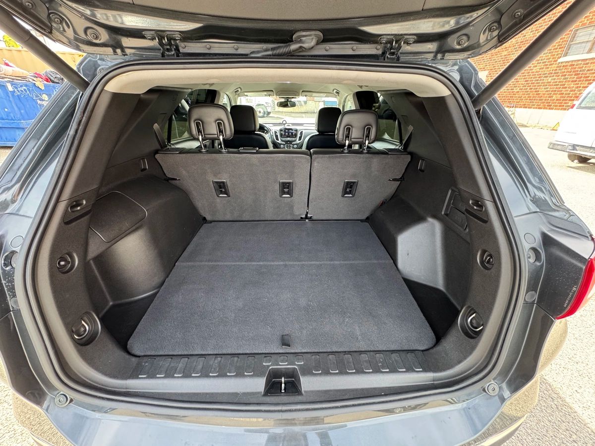 2020 Chevrolet Equinox - Image 17