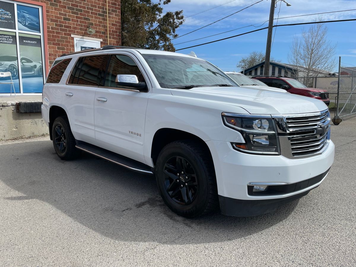 2019 Chevrolet Tahoe - Image 3