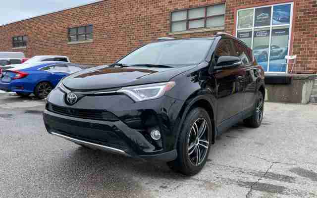 2016 Toyota RAV4 Limited - Request more images