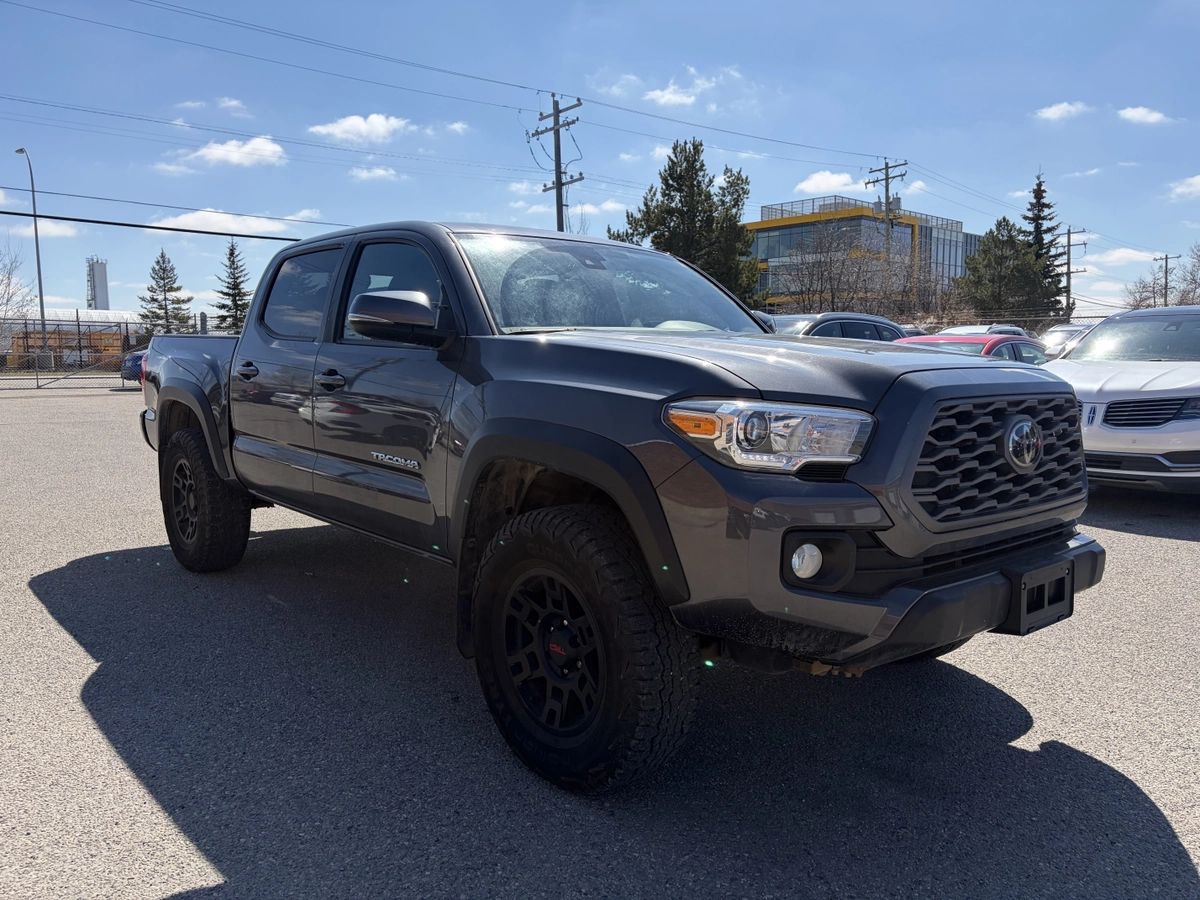 2022 Toyota Tacoma Trail - Image 3