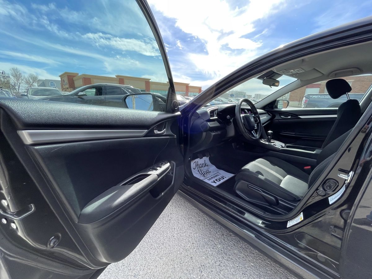 2020 Honda Civic Sedan - Image 9