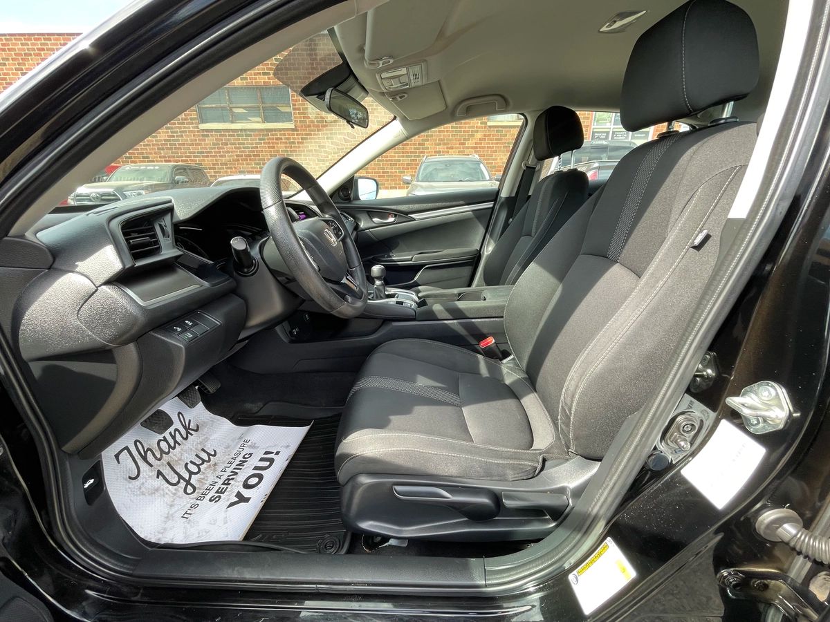 2020 Honda Civic Sedan - Image 11