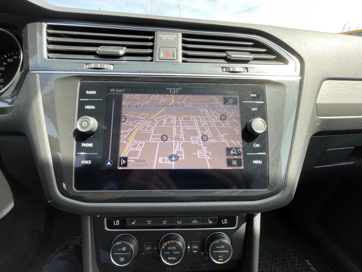 2021 Volkswagen Tiguan Highline - Image 29