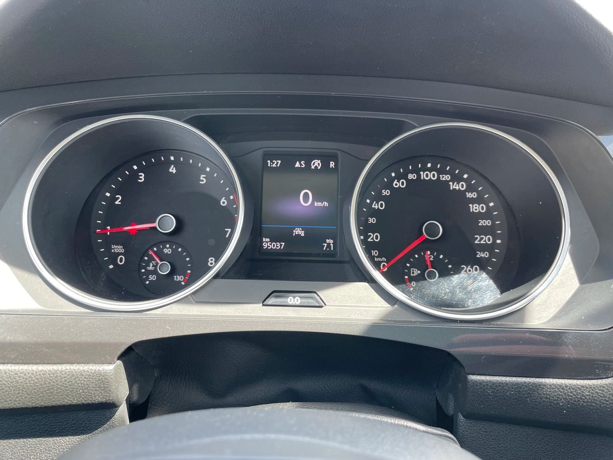2021 Volkswagen Tiguan Highline - Image 35