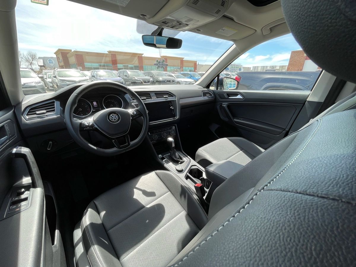2021 Volkswagen Tiguan Highline - Image 16