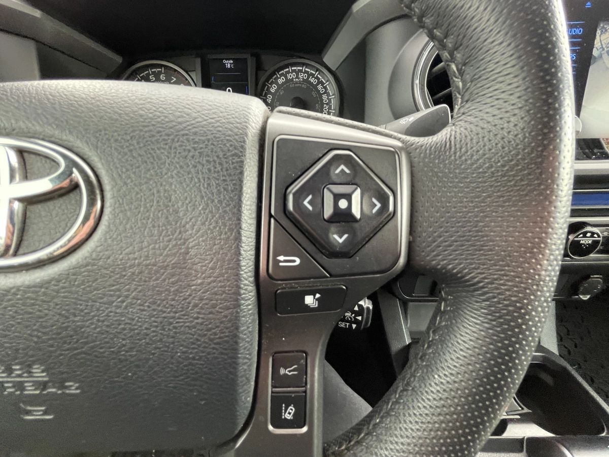 2018 Toyota Tacoma SR5 - Image 27