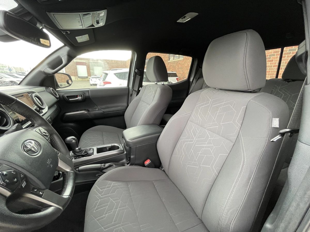 2018 Toyota Tacoma SR5 - Image 14