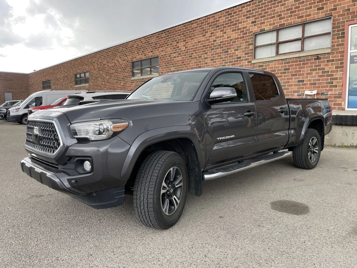 2018 Toyota Tacoma SR5 - Image 1
