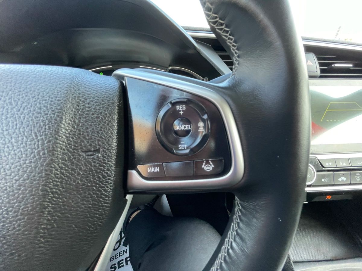2019 Honda Civic Sedan EX - Image 28