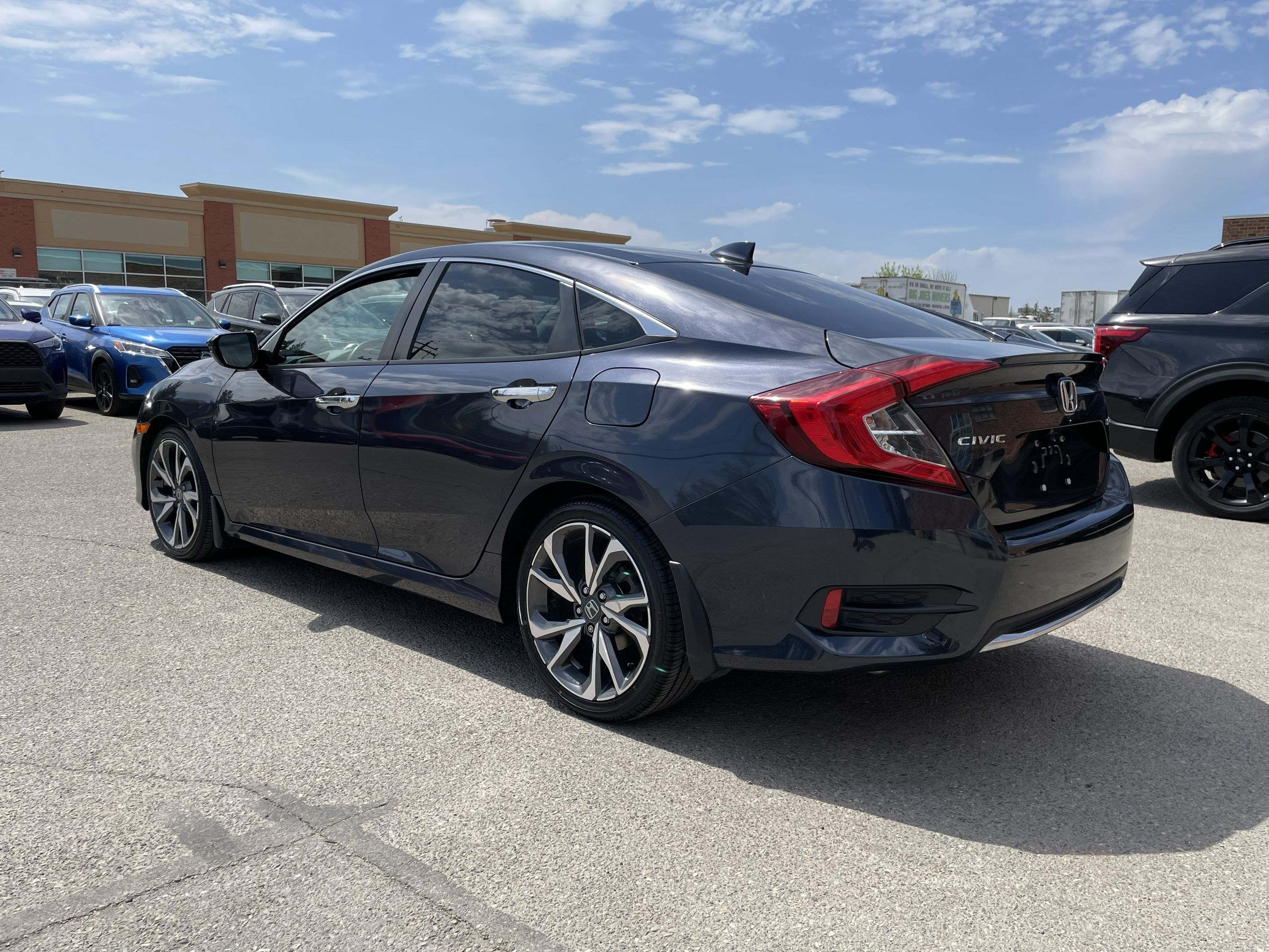 2019 Honda Civic Sedan Touring - Image 7