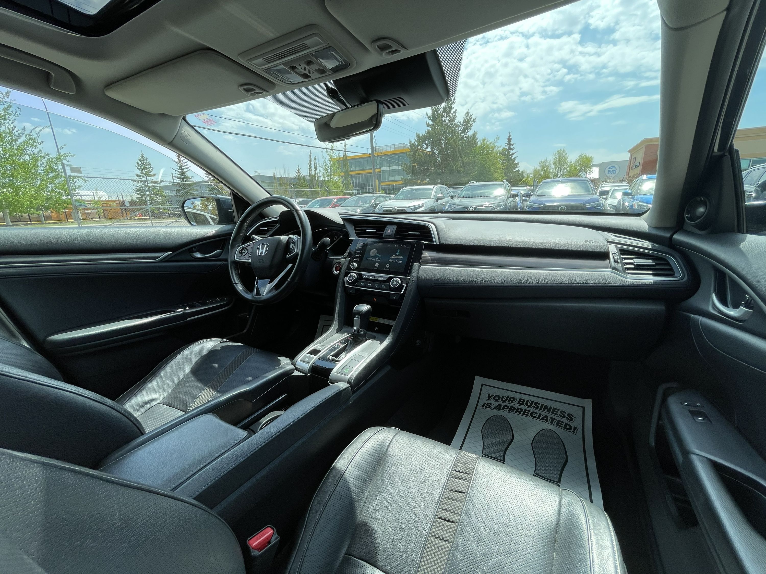 2019 Honda Civic Sedan Touring - Image 21