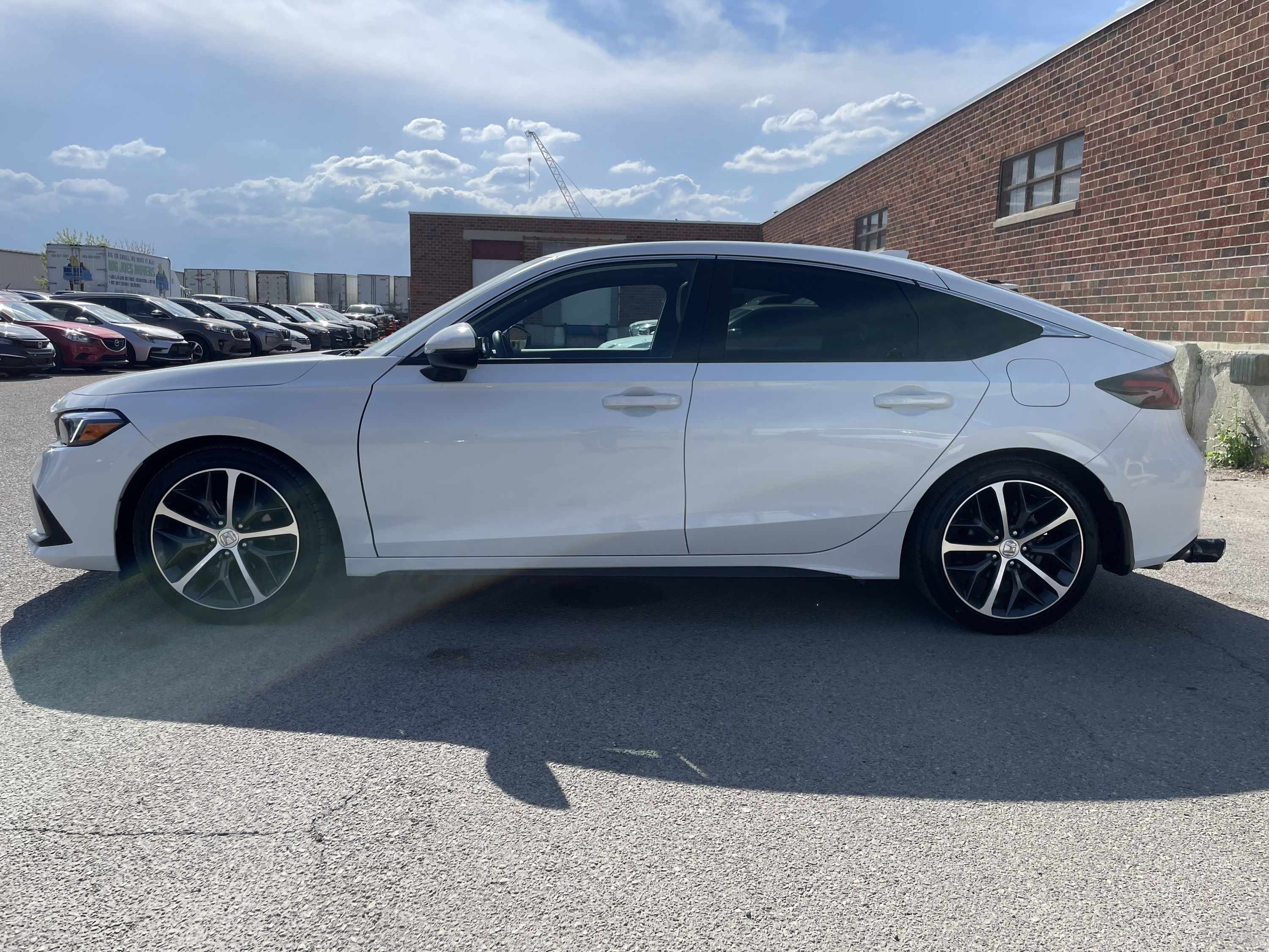 2022 Honda Civic Hatchback Sport Touring - Image 8
