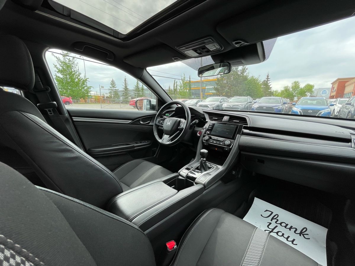 2020 Honda Civic Hatchback Sport - Image 20