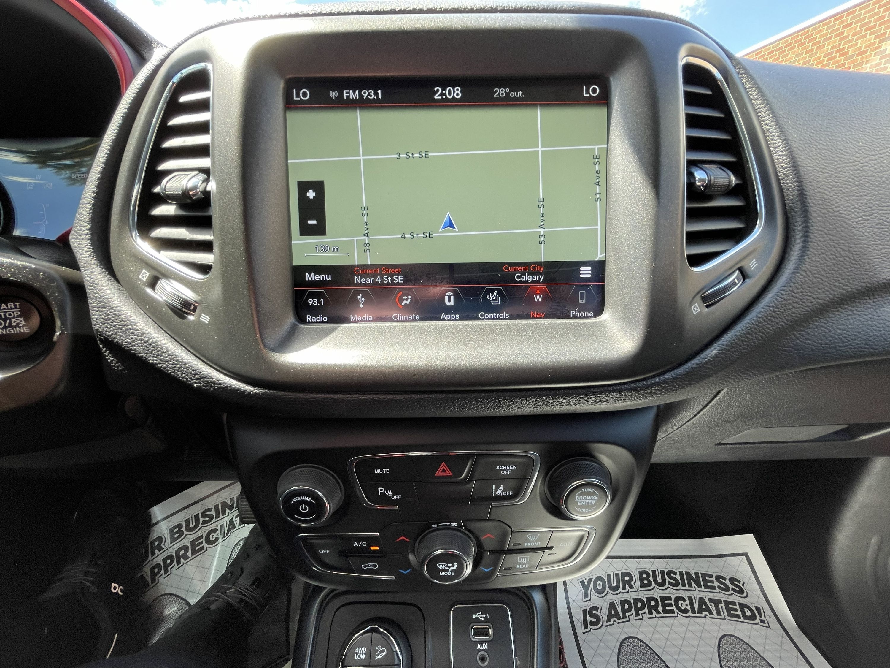2019 Jeep Compass - Image 27