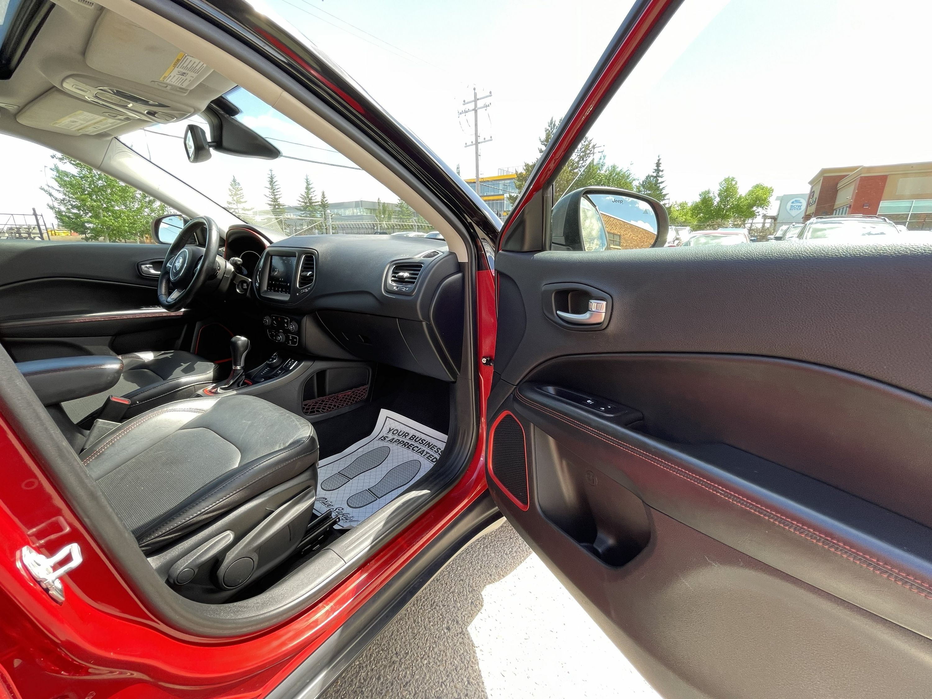 2019 Jeep Compass - Image 23