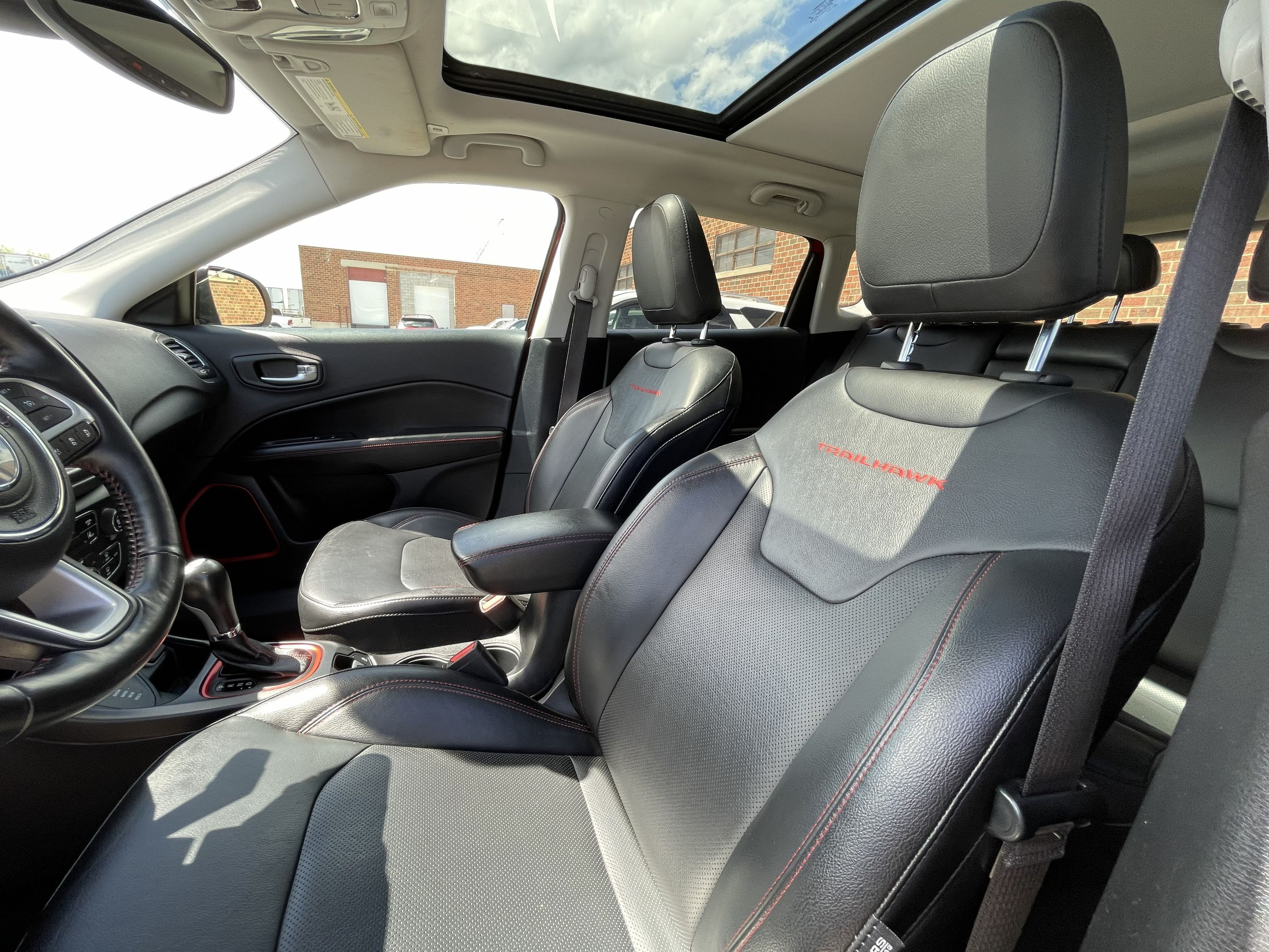 2019 Jeep Compass - Image 13