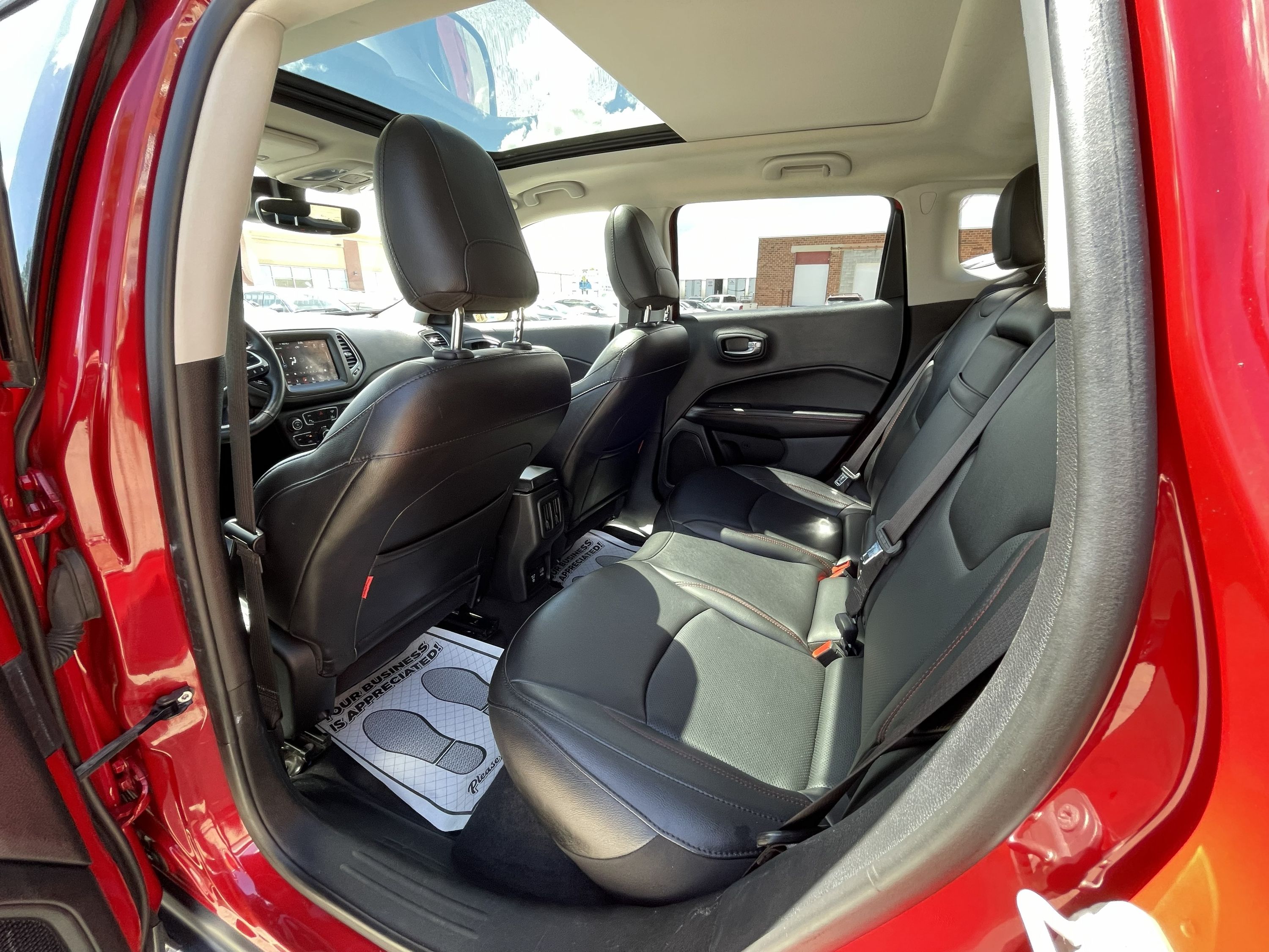 2019 Jeep Compass - Image 15