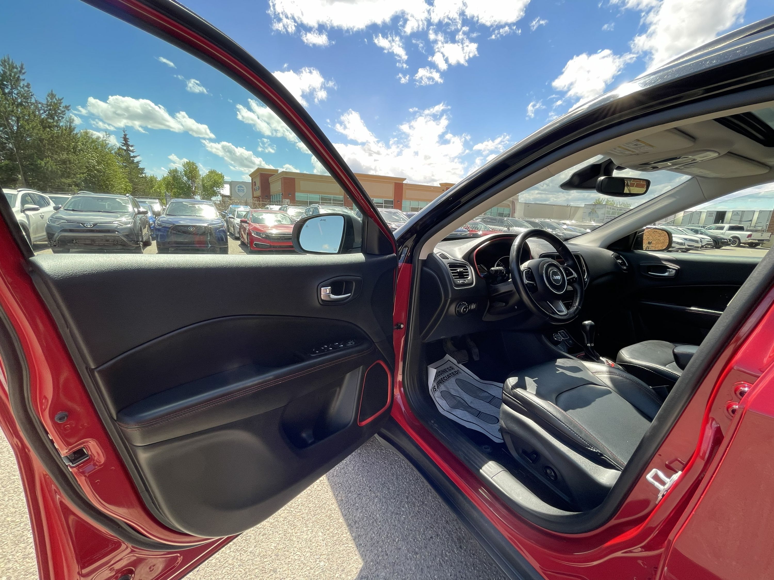 2019 Jeep Compass - Image 10
