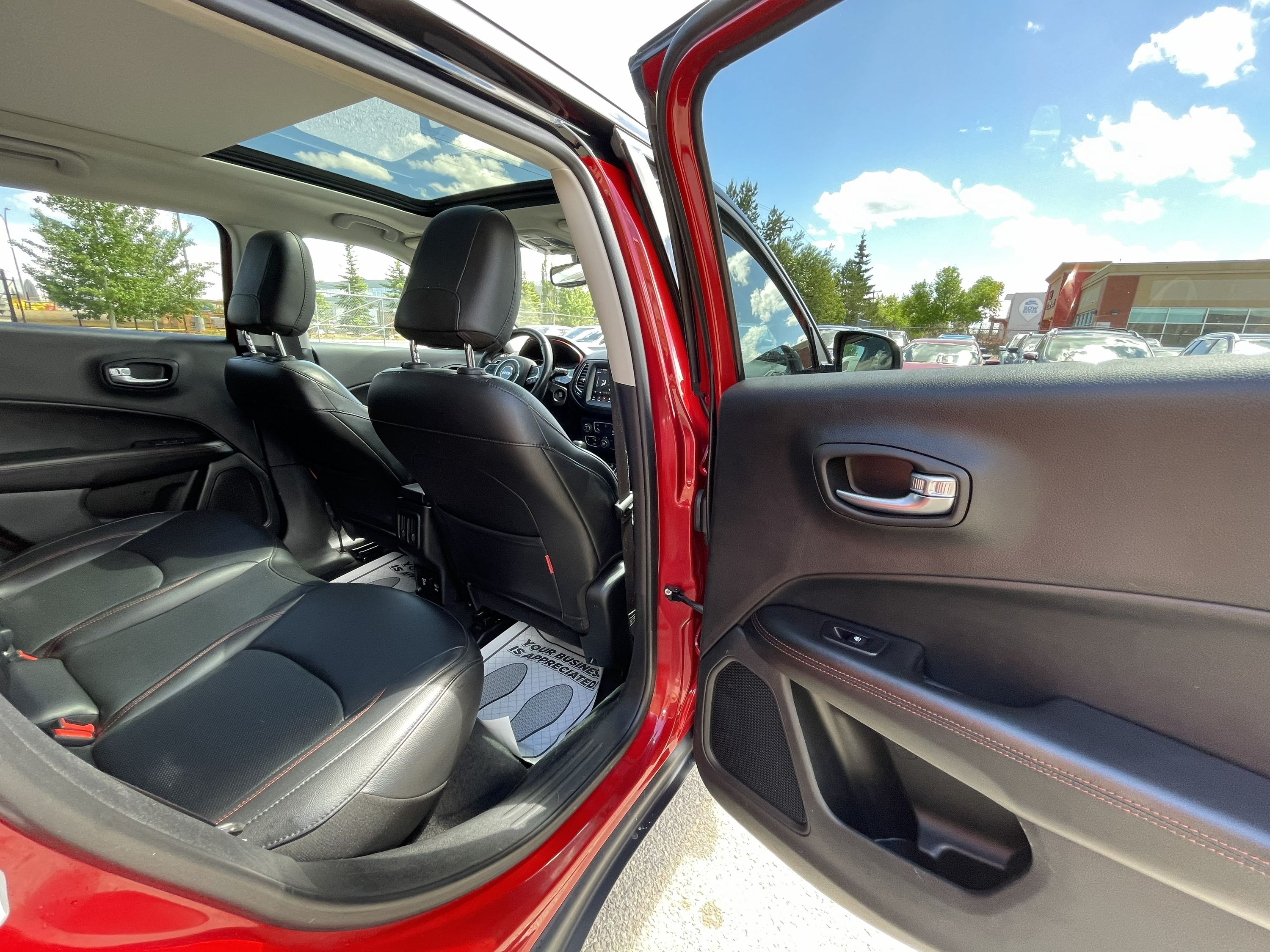 2019 Jeep Compass - Image 20