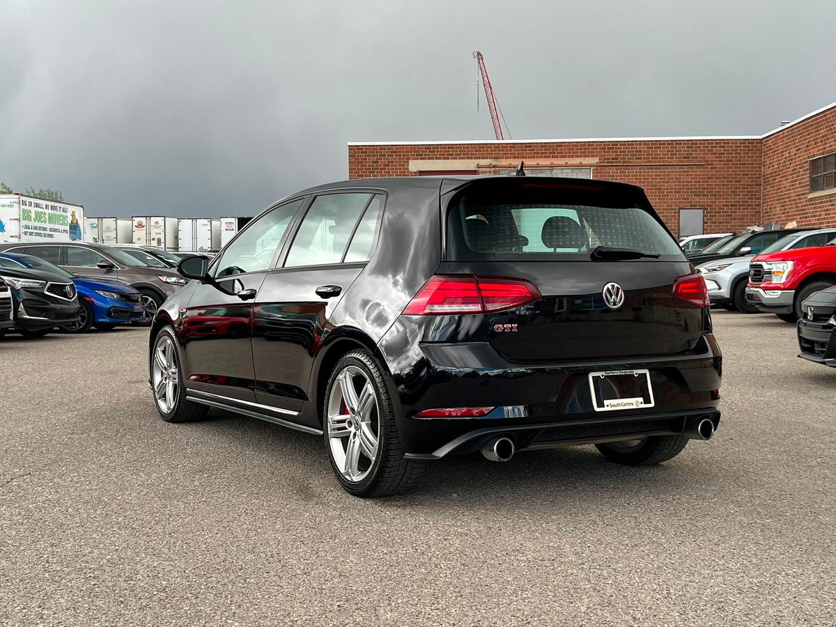 2019 Volkswagen Golf GTI - Image 8