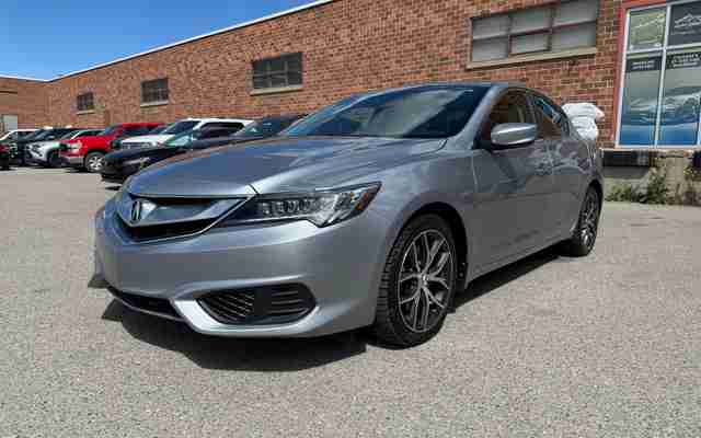2018 Acura ILX Premium - Request more images