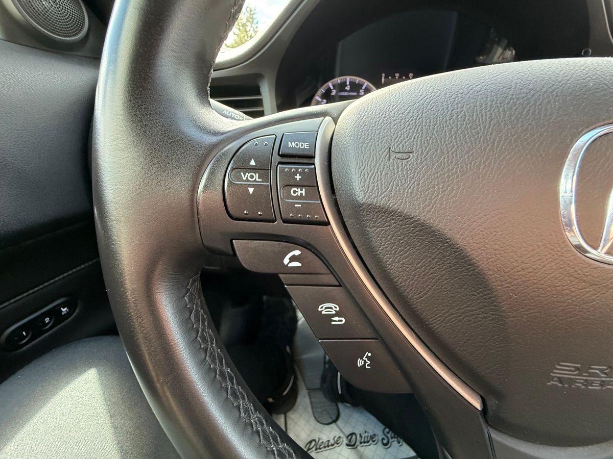 2018 Acura ILX - Image 32