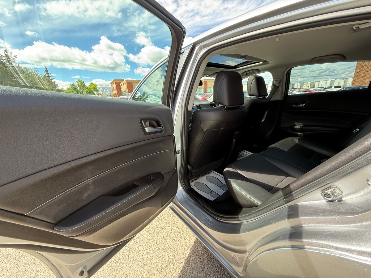 2018 Acura ILX - Image 17