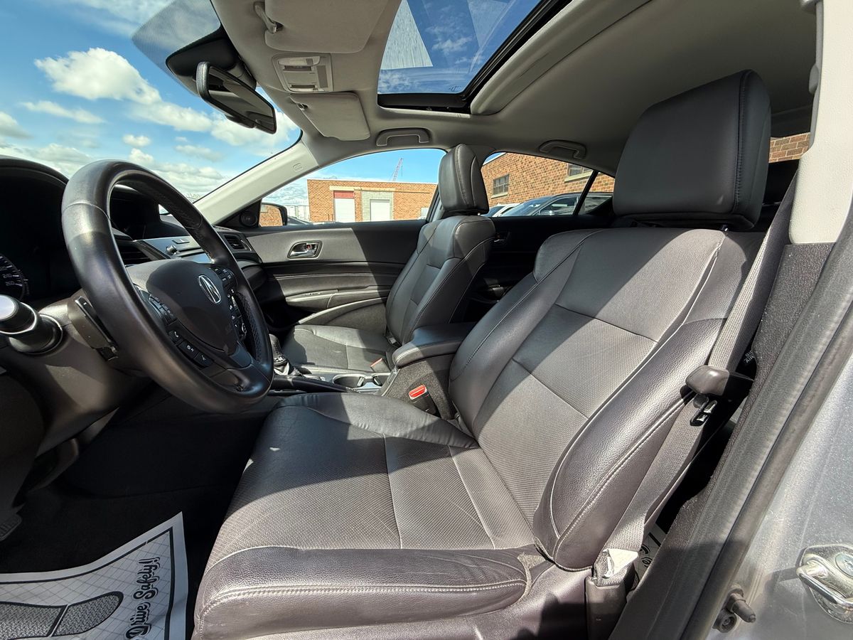 2018 Acura ILX - Image 15