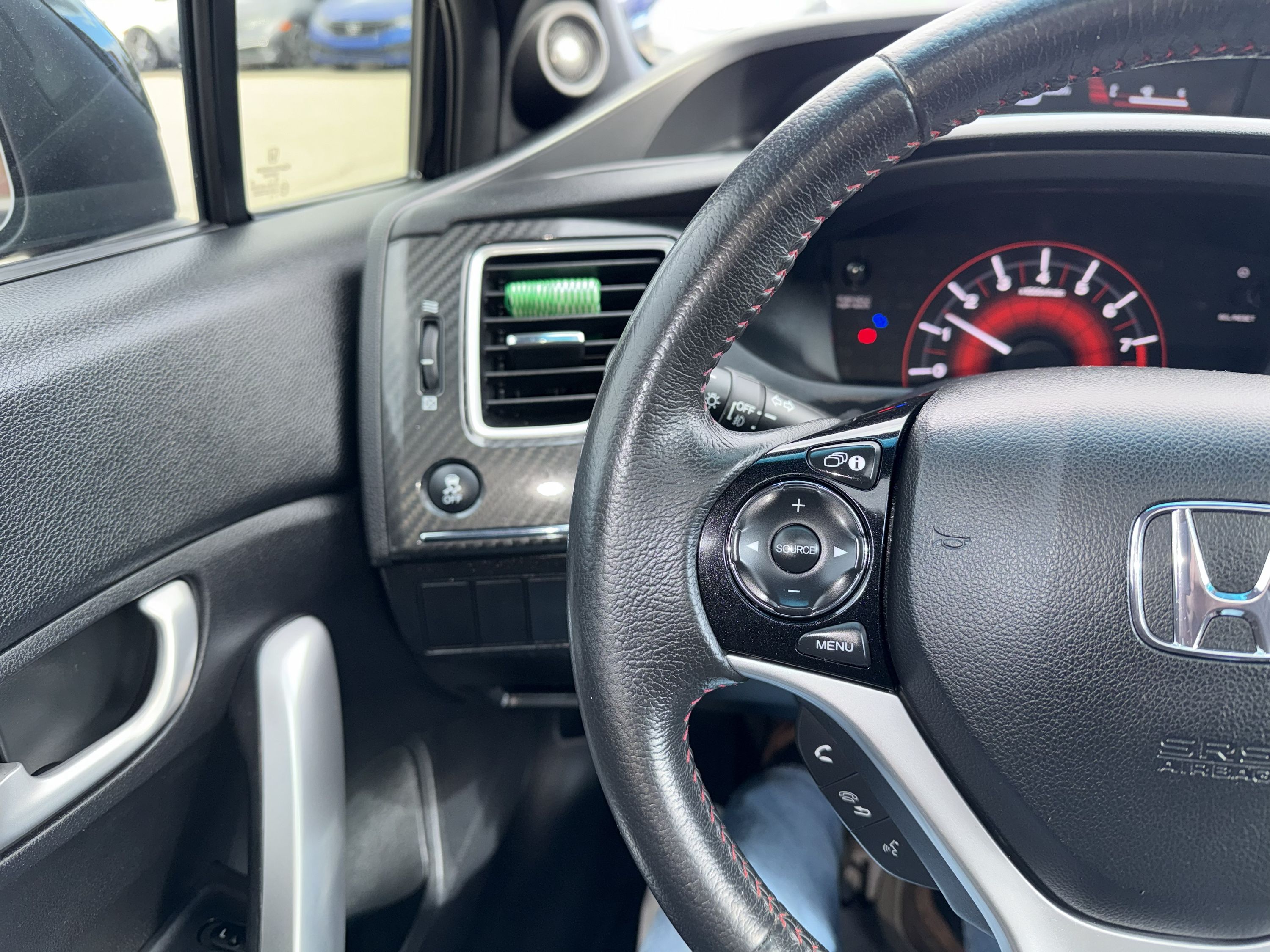 2014 Honda Civic Coupe - Image 29