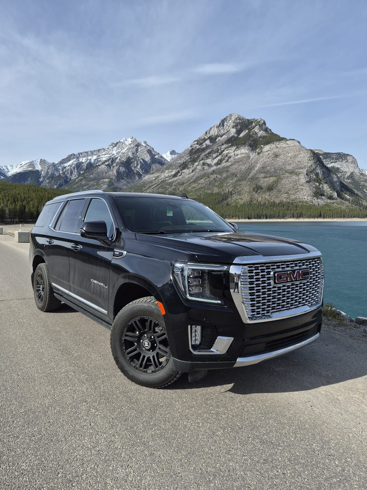 2022 GMC Yukon - Image 7