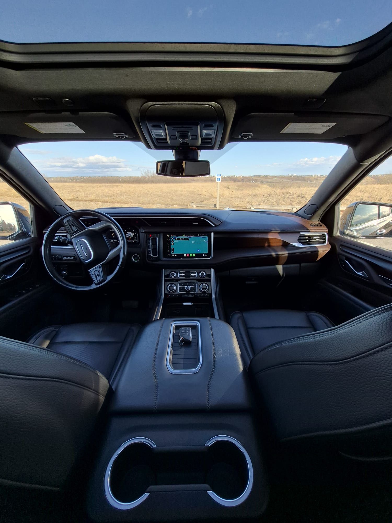 2022 GMC Yukon - Image 20