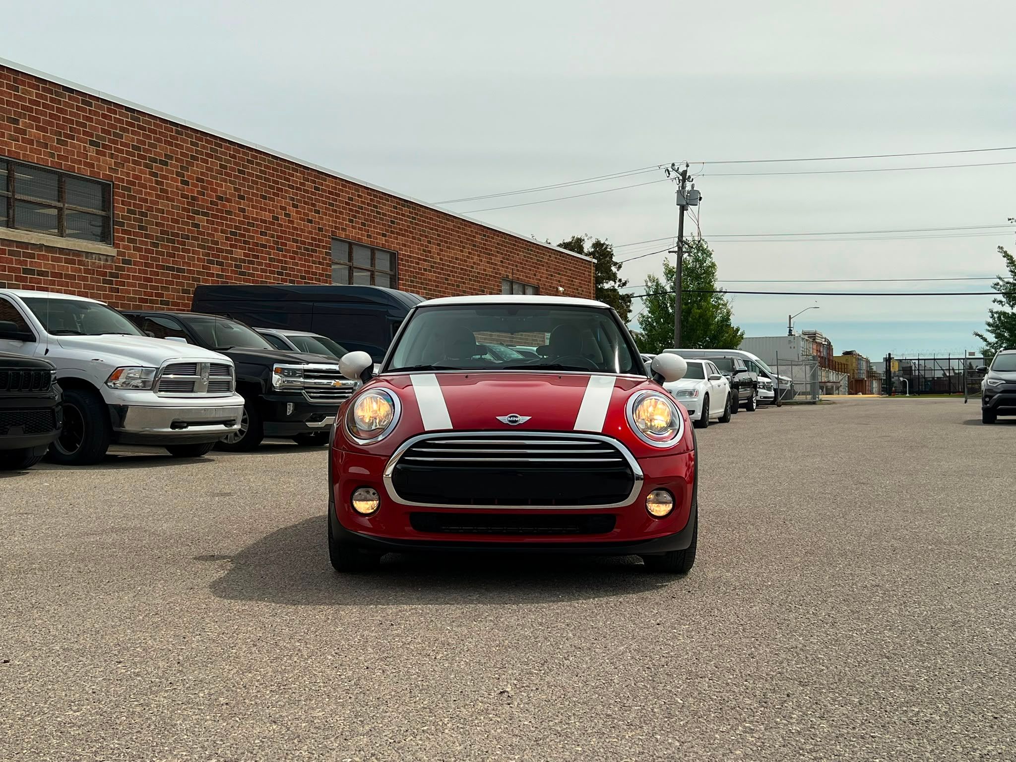 2015 MINI Cooper - Image 24