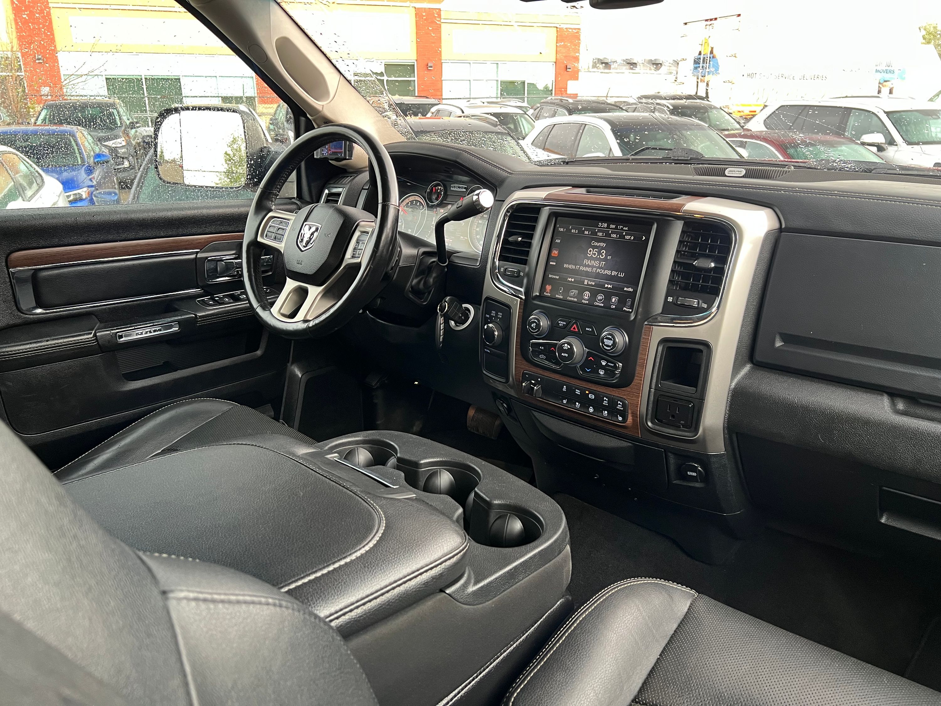 2016 RAM Ram 2500 Pickup - Image 15