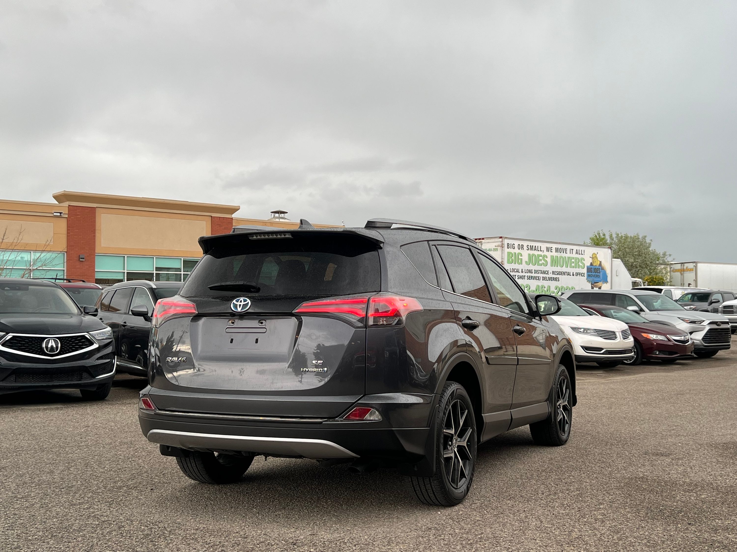2017 Toyota RAV4 - Image 7