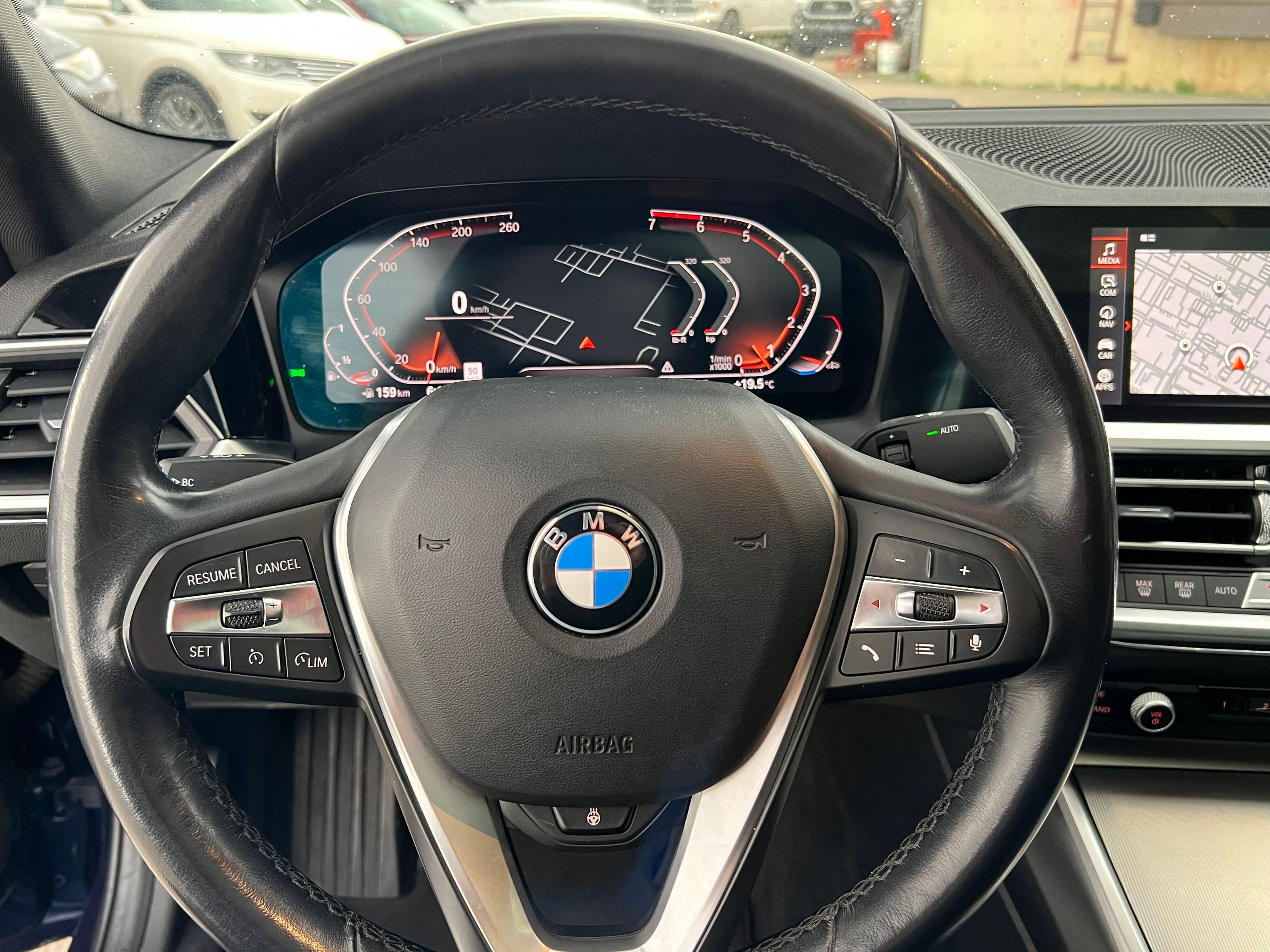 2020 BMW 3 Series - Image 17