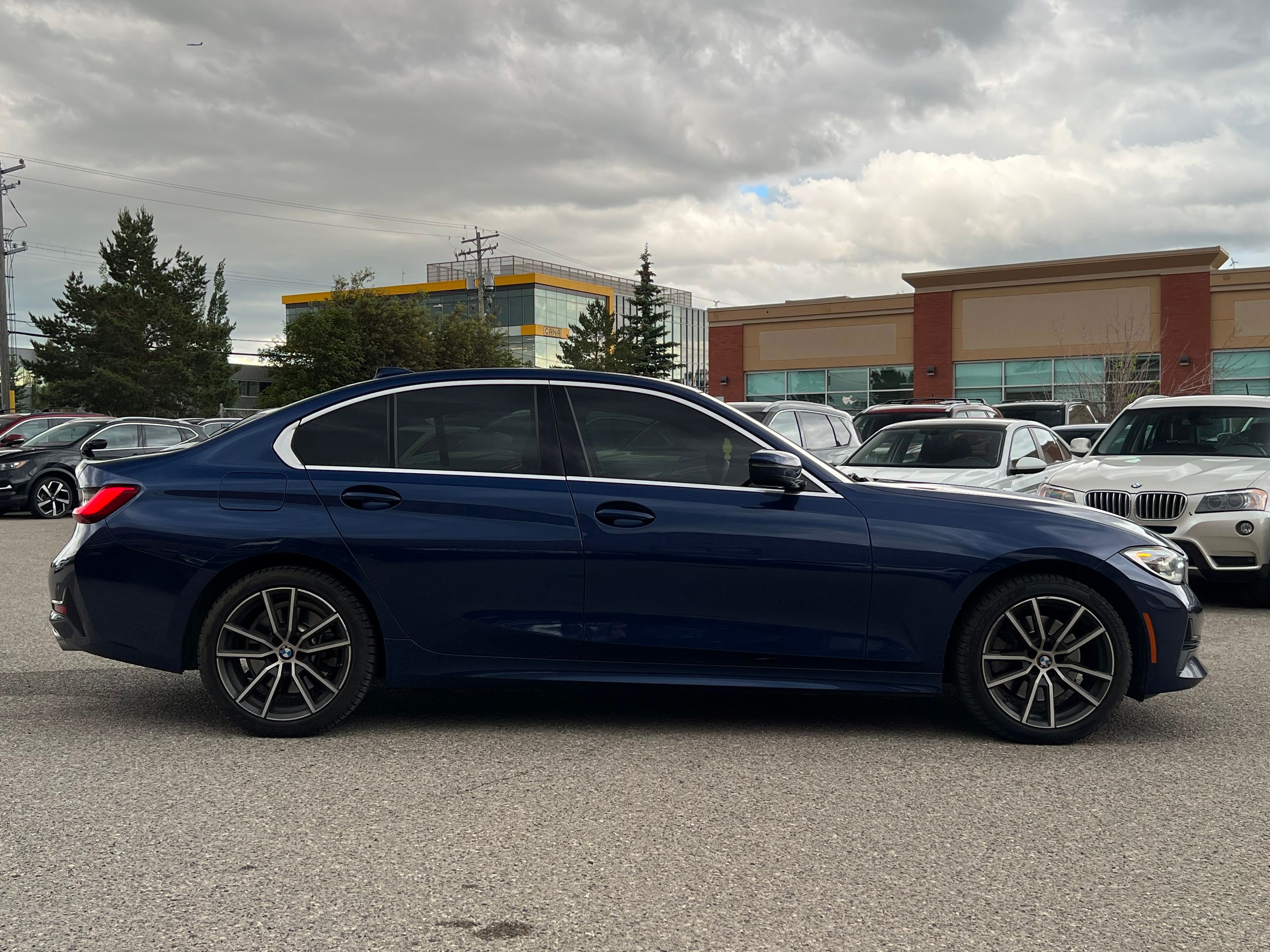 2020 BMW 3 Series - Image 8