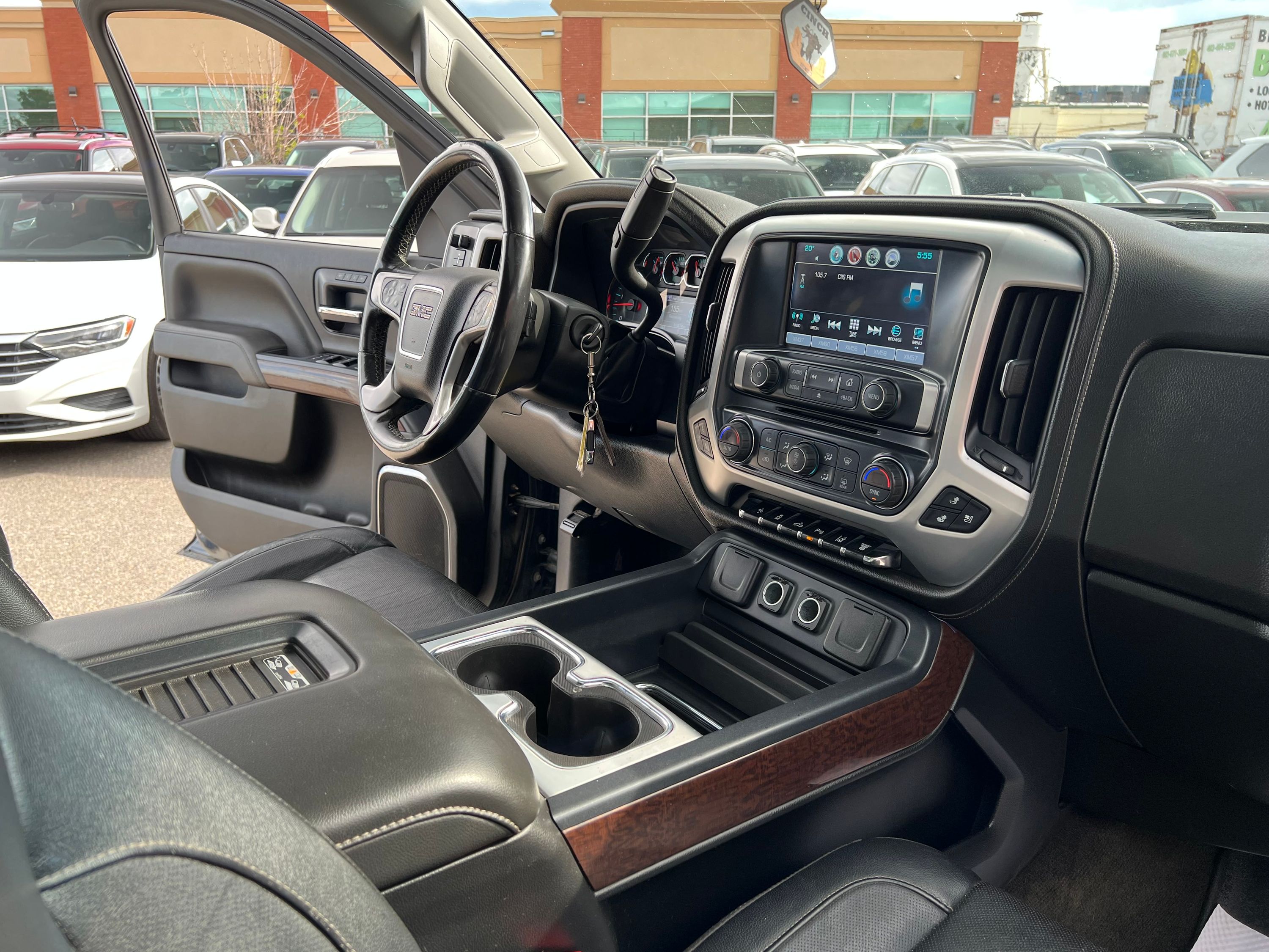 2017 GMC Sierra 3500HD - Image 16