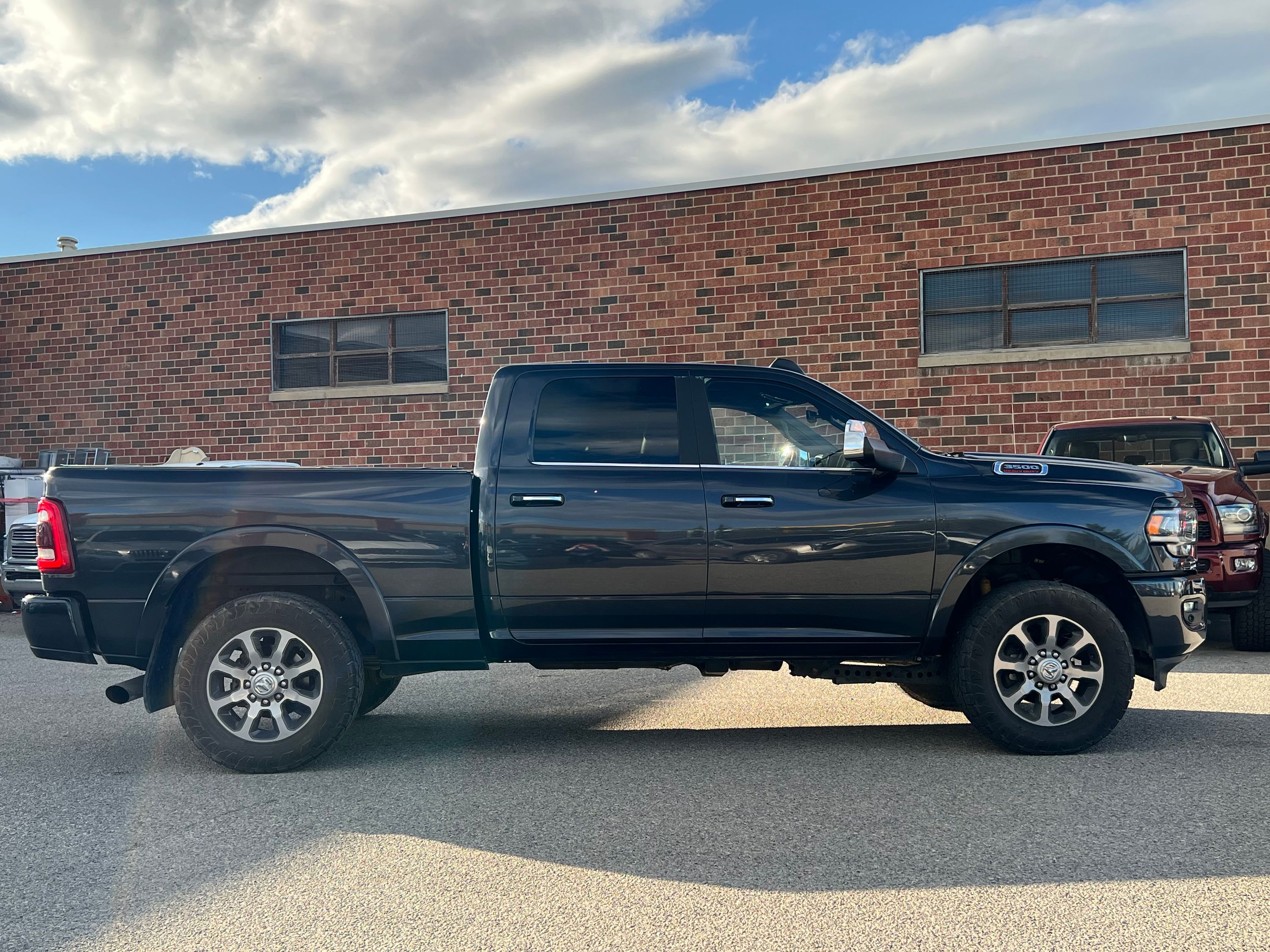 2019 RAM Ram 3500 - Image 8