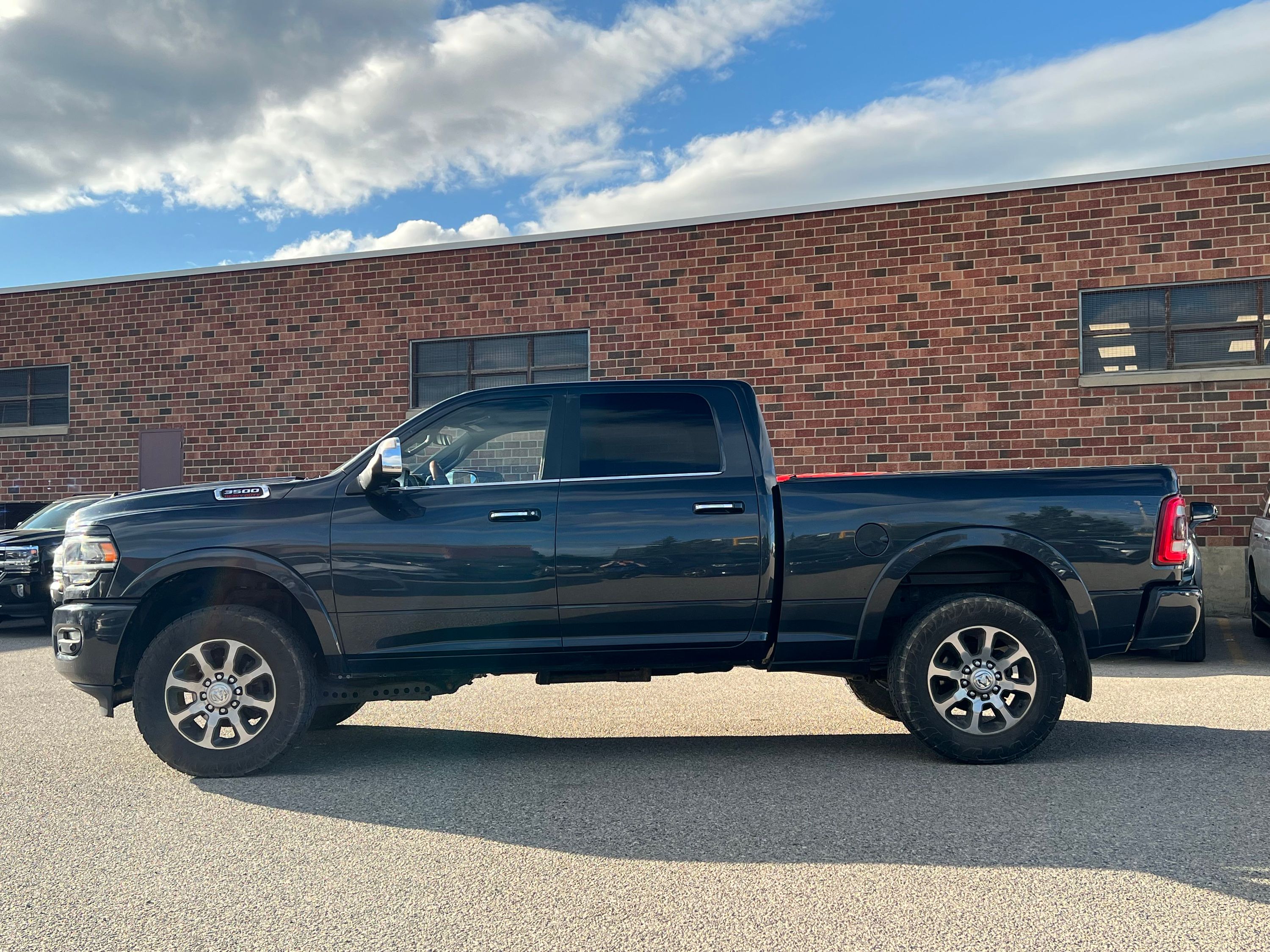 2019 RAM Ram 3500 - Image 4