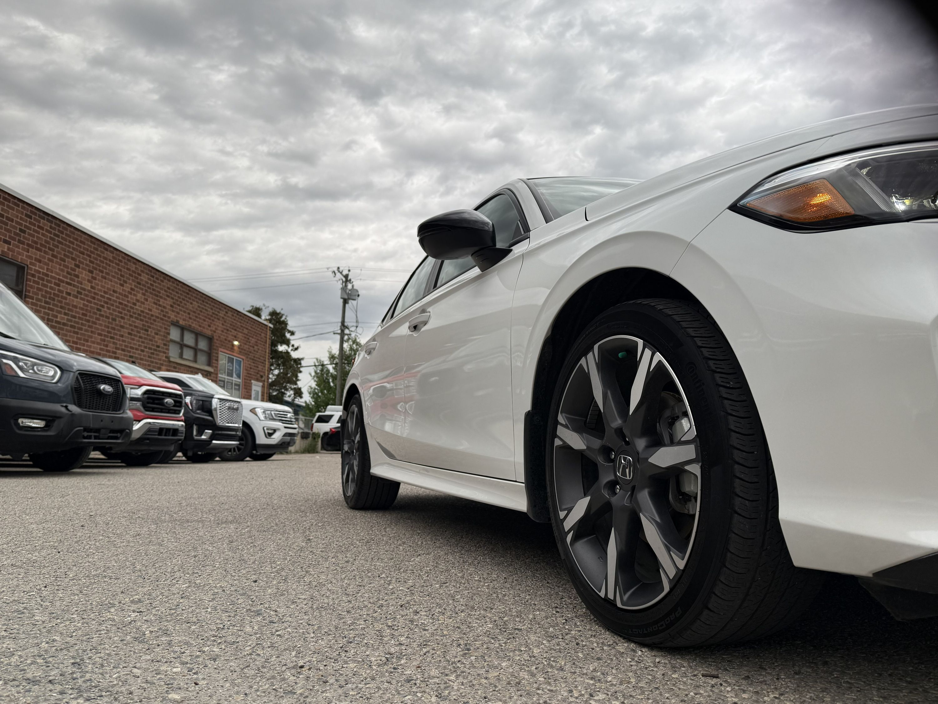 2025 Honda Civic Sedan Hybrid - Image 9