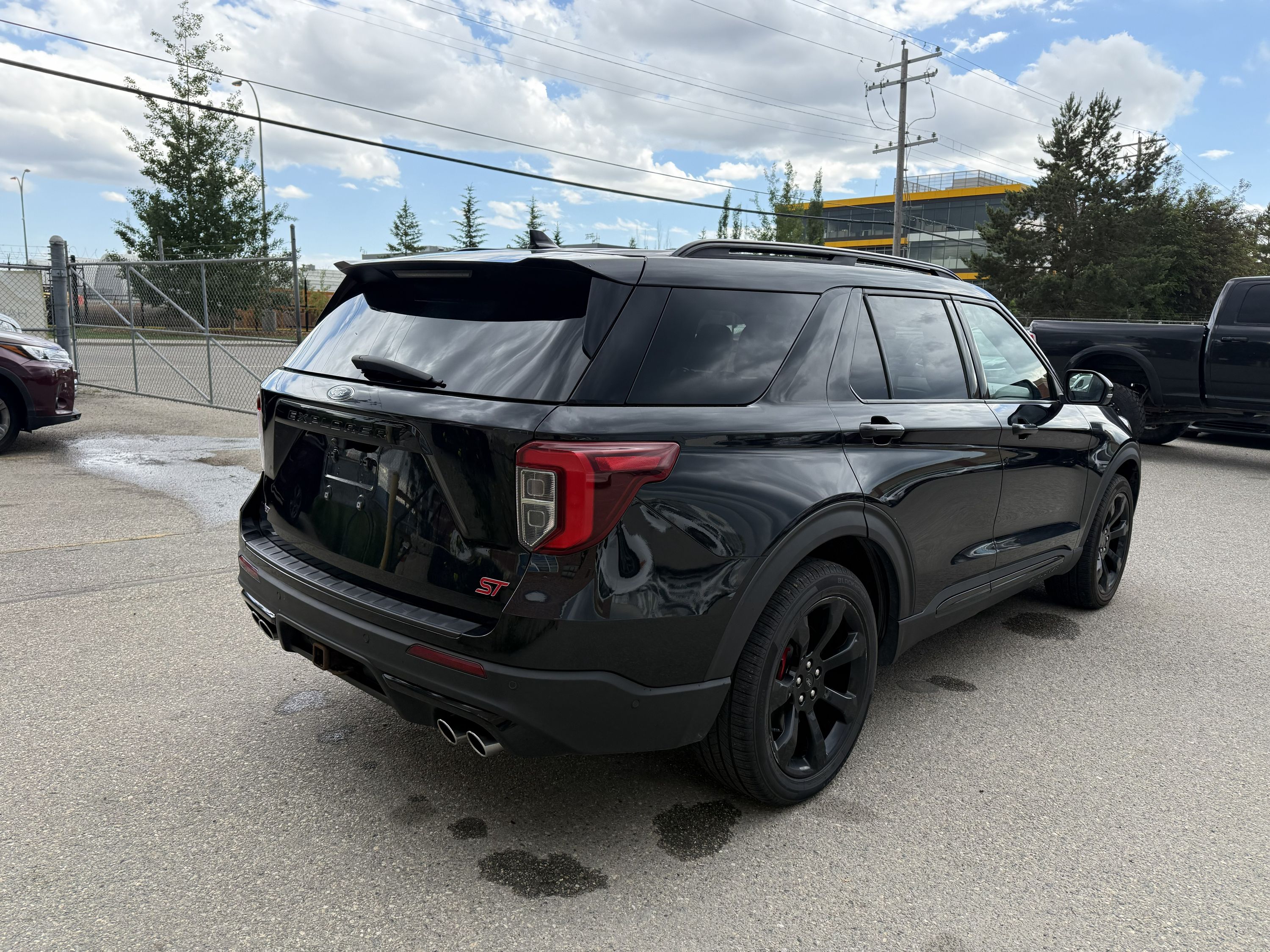 2020 Ford Explorer - Image 6