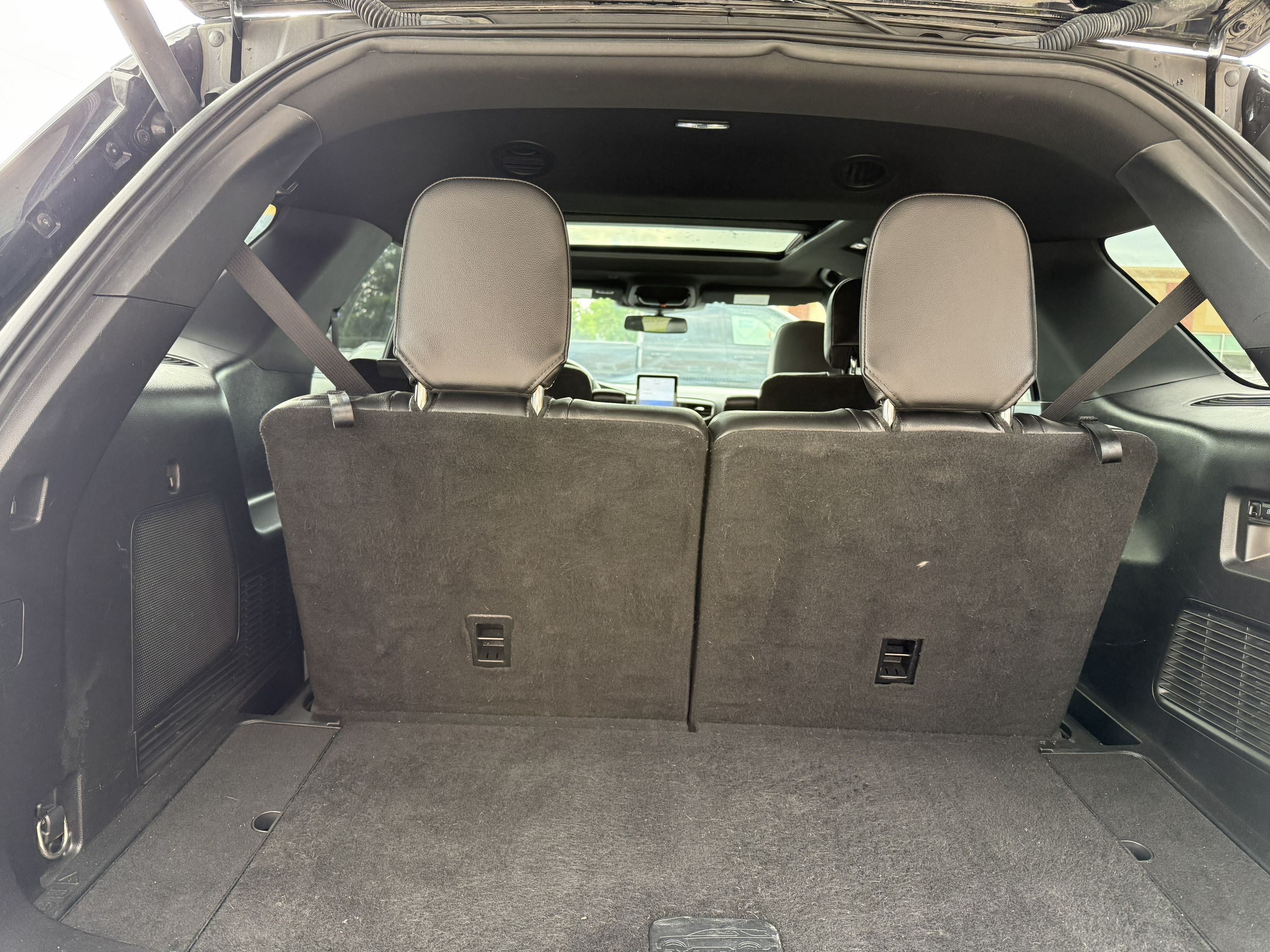 2020 Ford Explorer - Image 9
