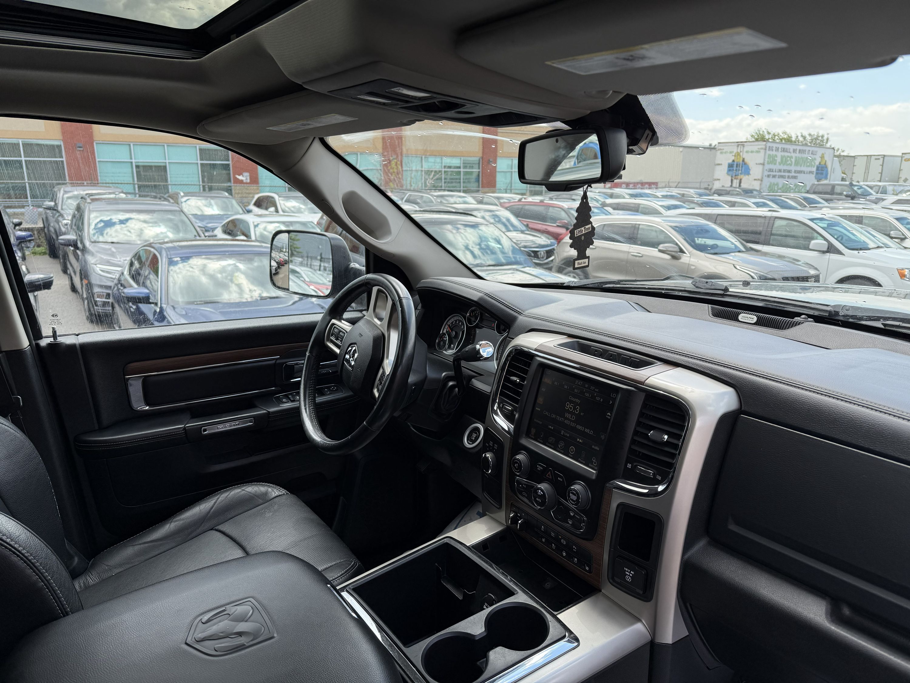 2015 RAM Ram 3500 - Image 15