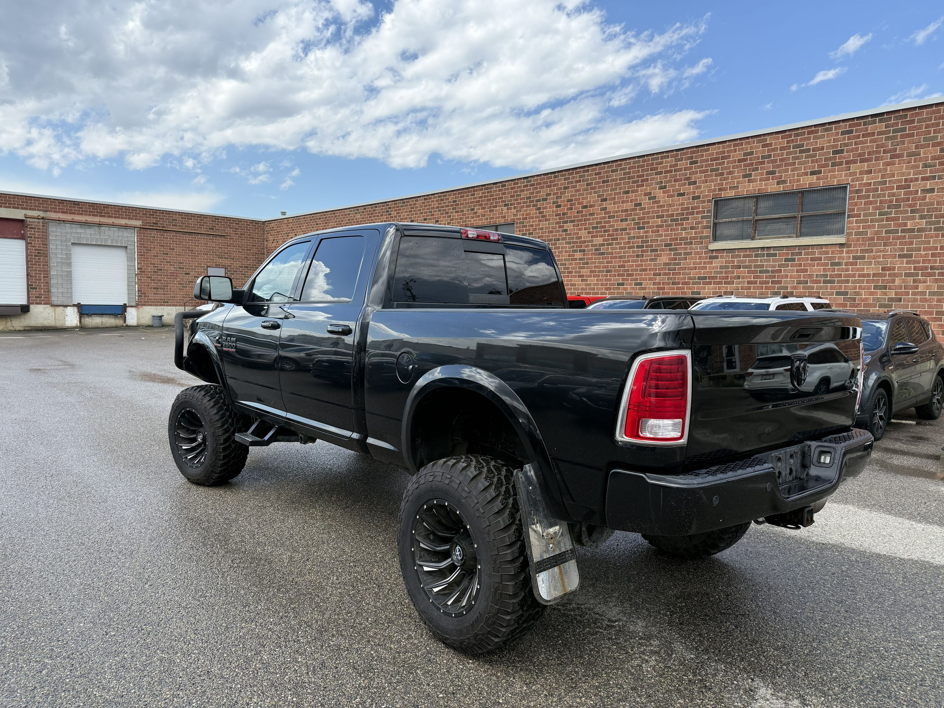2015 RAM Ram 3500 - Image 8