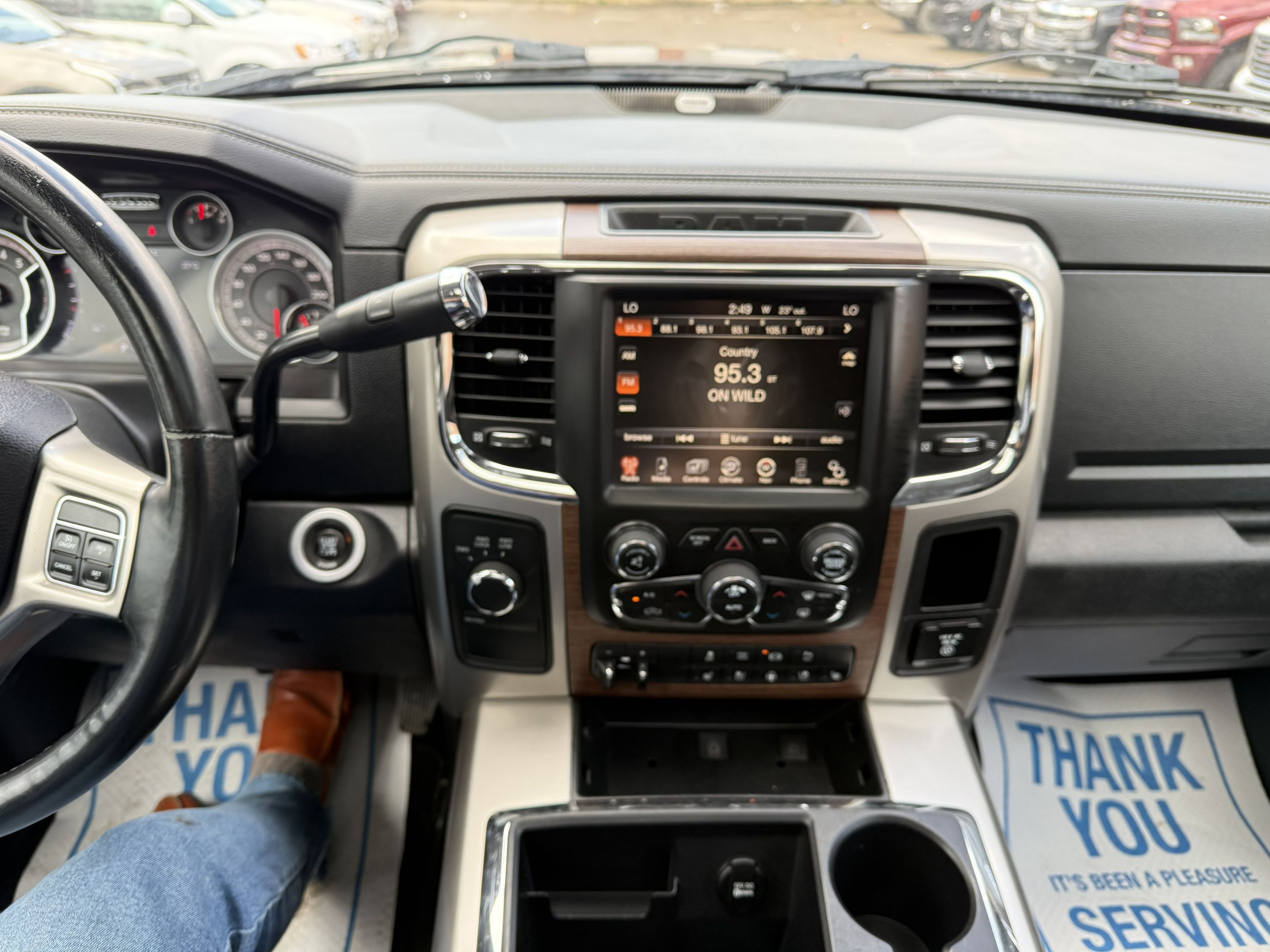 2015 RAM Ram 3500 - Image 23