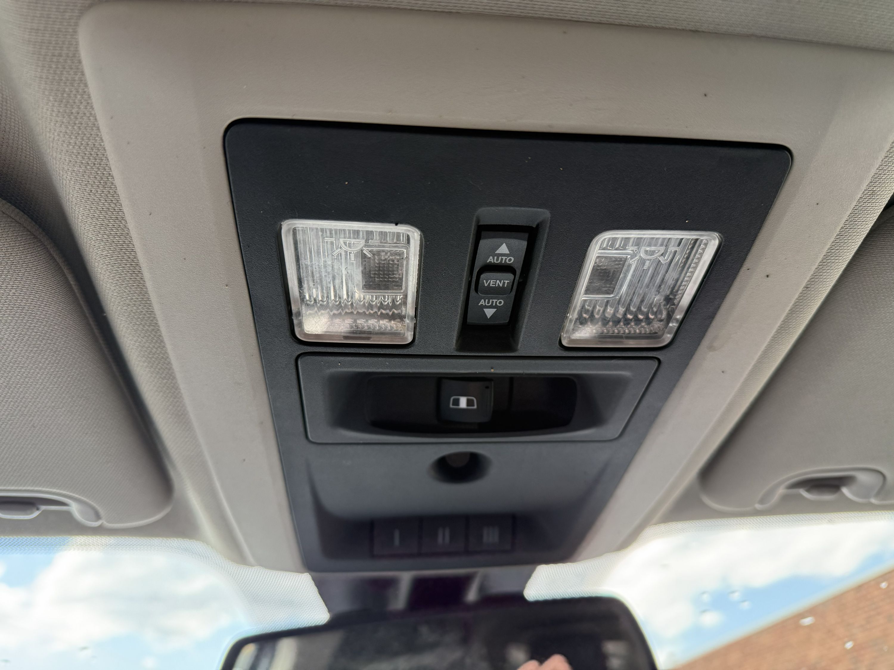2015 RAM Ram 3500 - Image 26