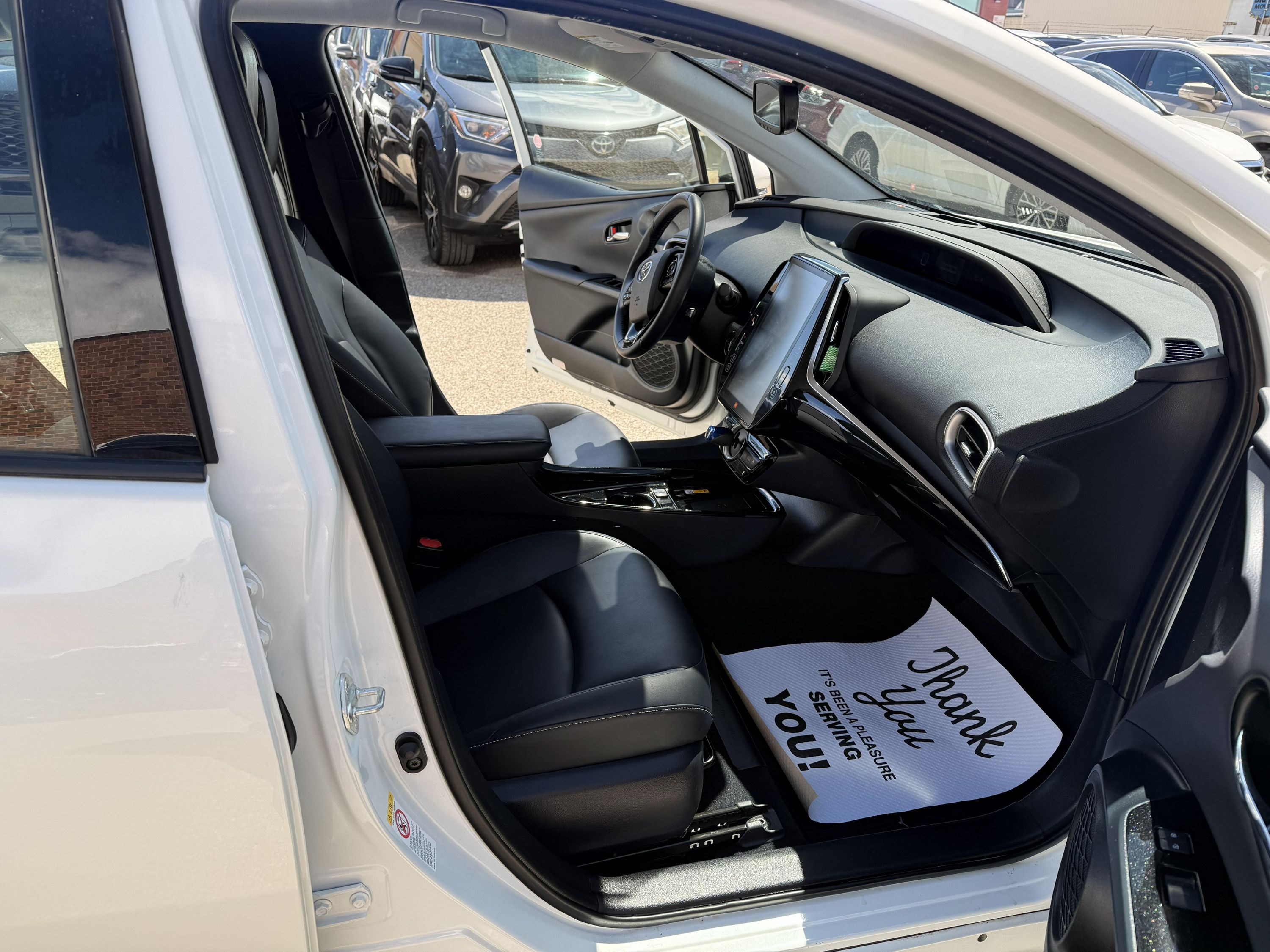 2020 Toyota Prius Prime - Image 13