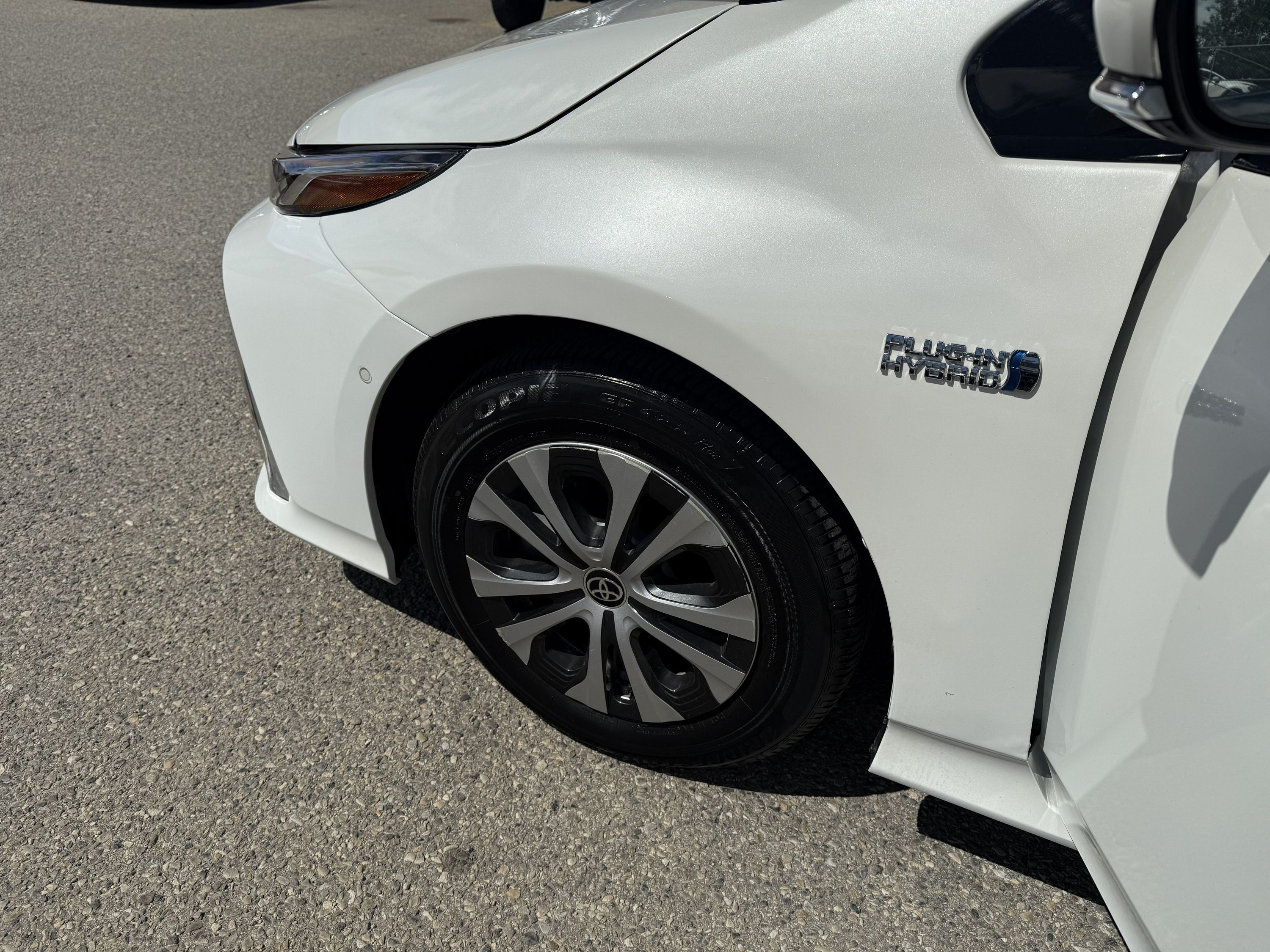 2020 Toyota Prius Prime - Image 16