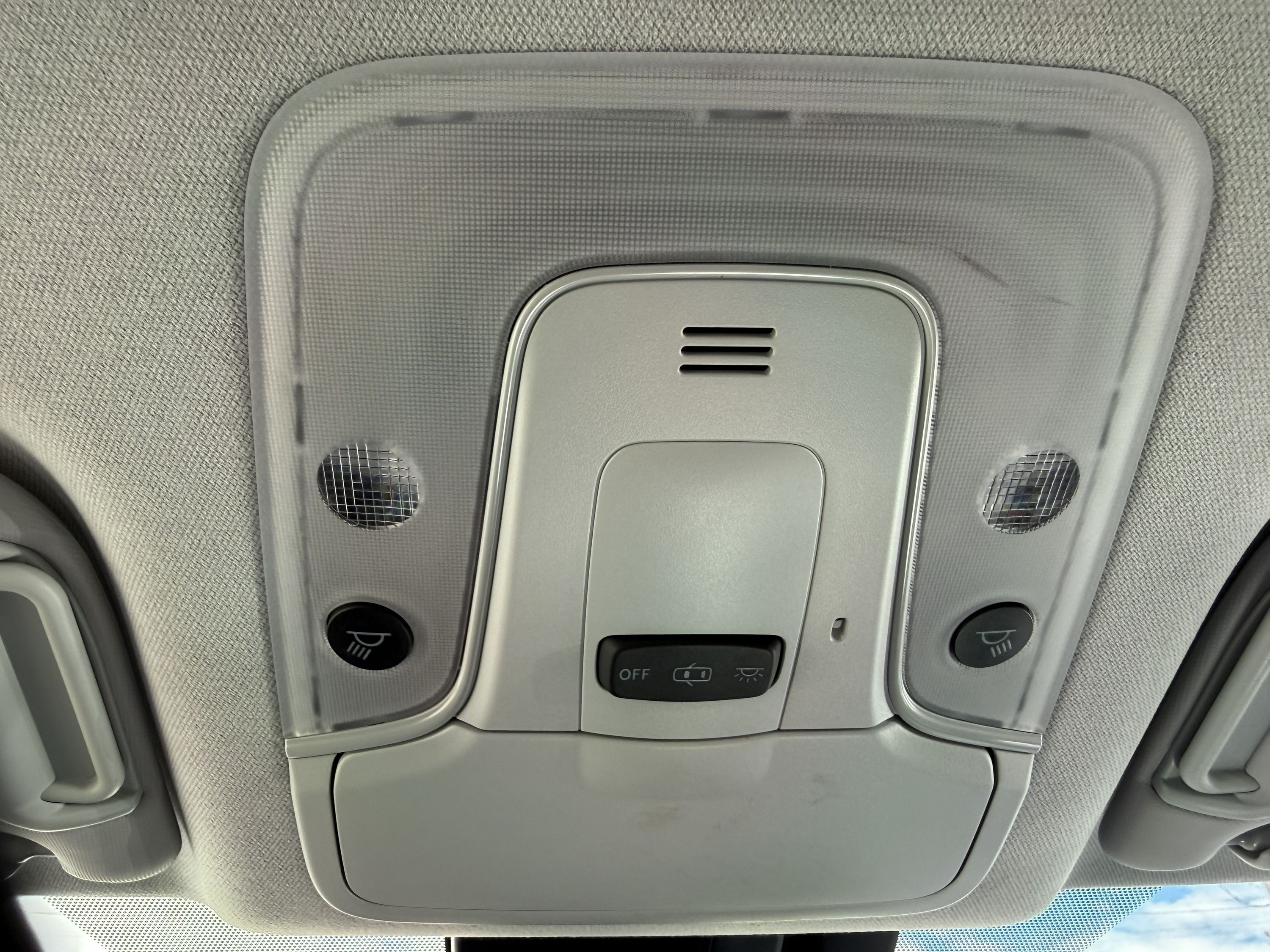 2020 Toyota Prius Prime - Image 25