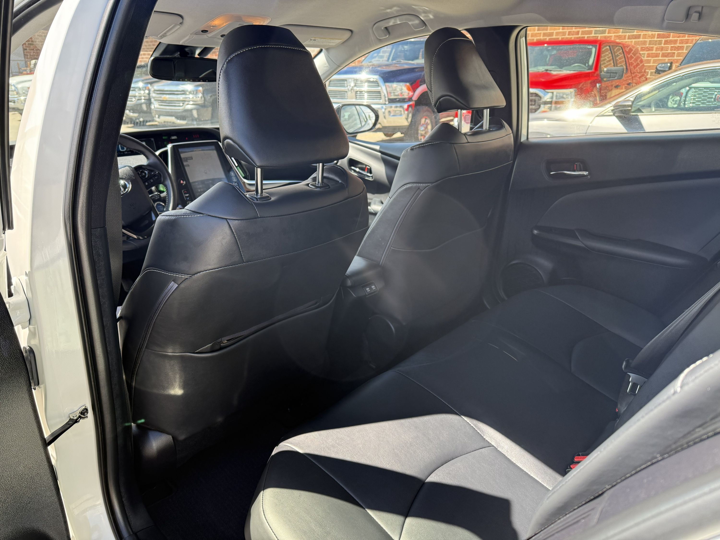 2020 Toyota Prius Prime - Image 14